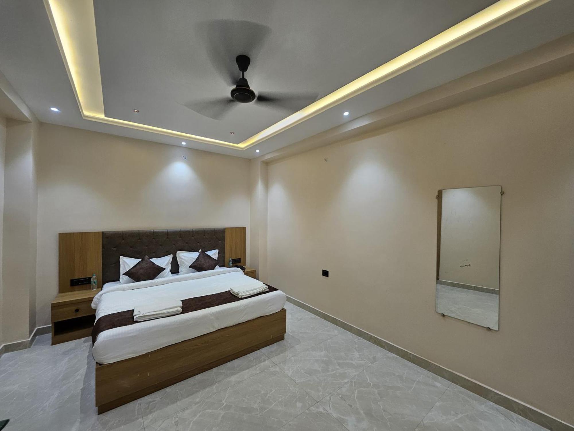 Nakshatra Residency Аллахабад Экстерьер фото